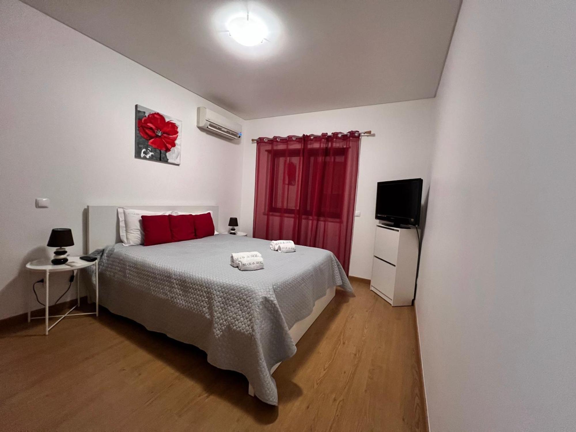 Ferienwohnung Mar E Sol By T3 Wifi E Estacionamento Quarteira Exterior foto